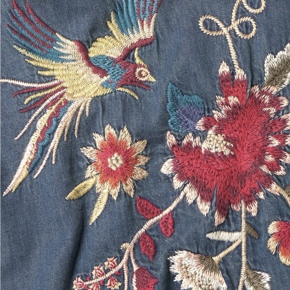 JOHNNY WAS | Embroidered Denim Jacket Button Down Shirt - Picture 3 of 7